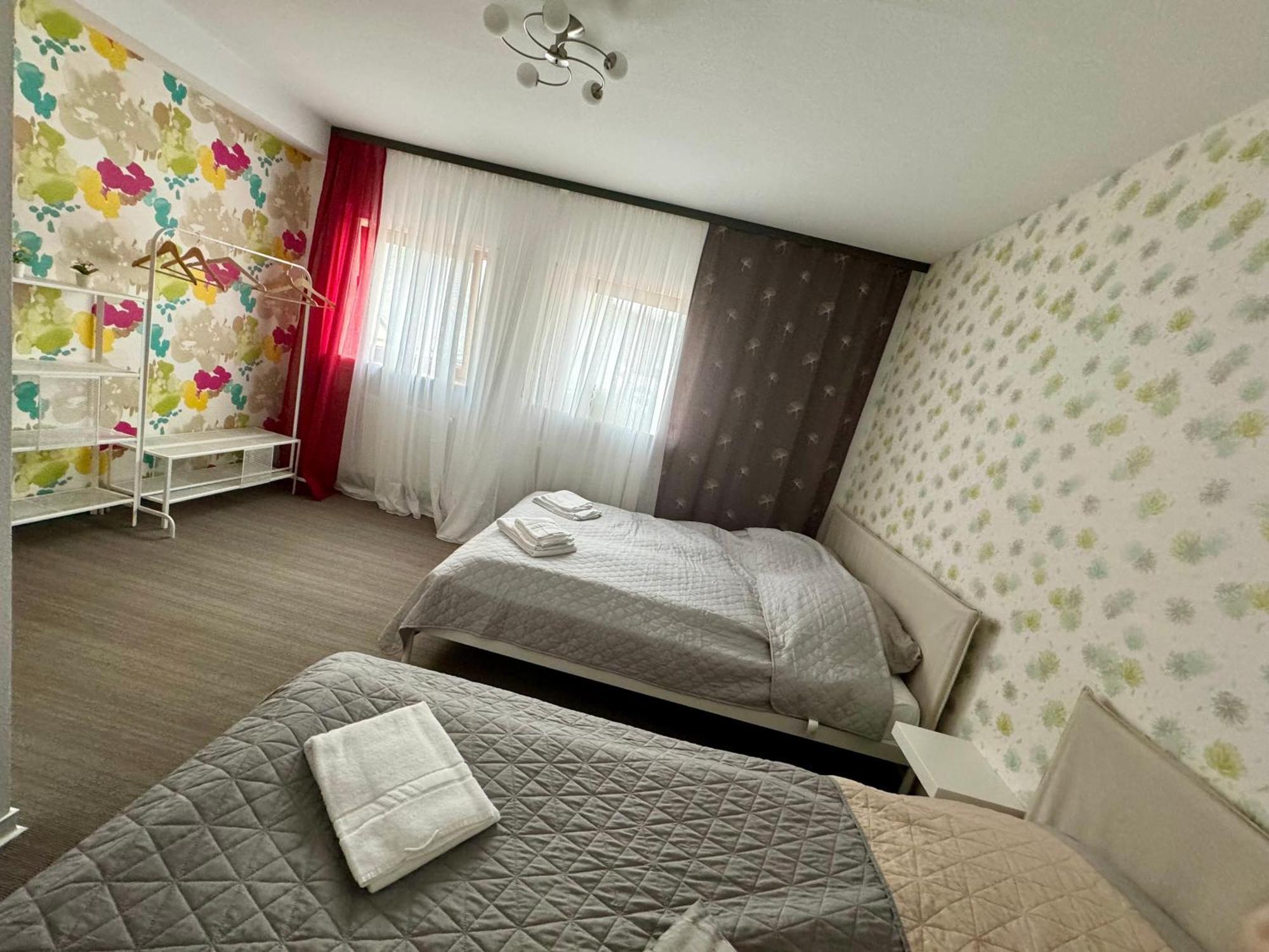 Bookeinfach Bad Ems - Private - Sauna Jacuzzi Whirlpool Swimmingpool Alahna Sup Beachvolleyball Billiards Ping Pong Cinema Theater Music Disco Ball Bbq Und Parkplaetze Exterior foto