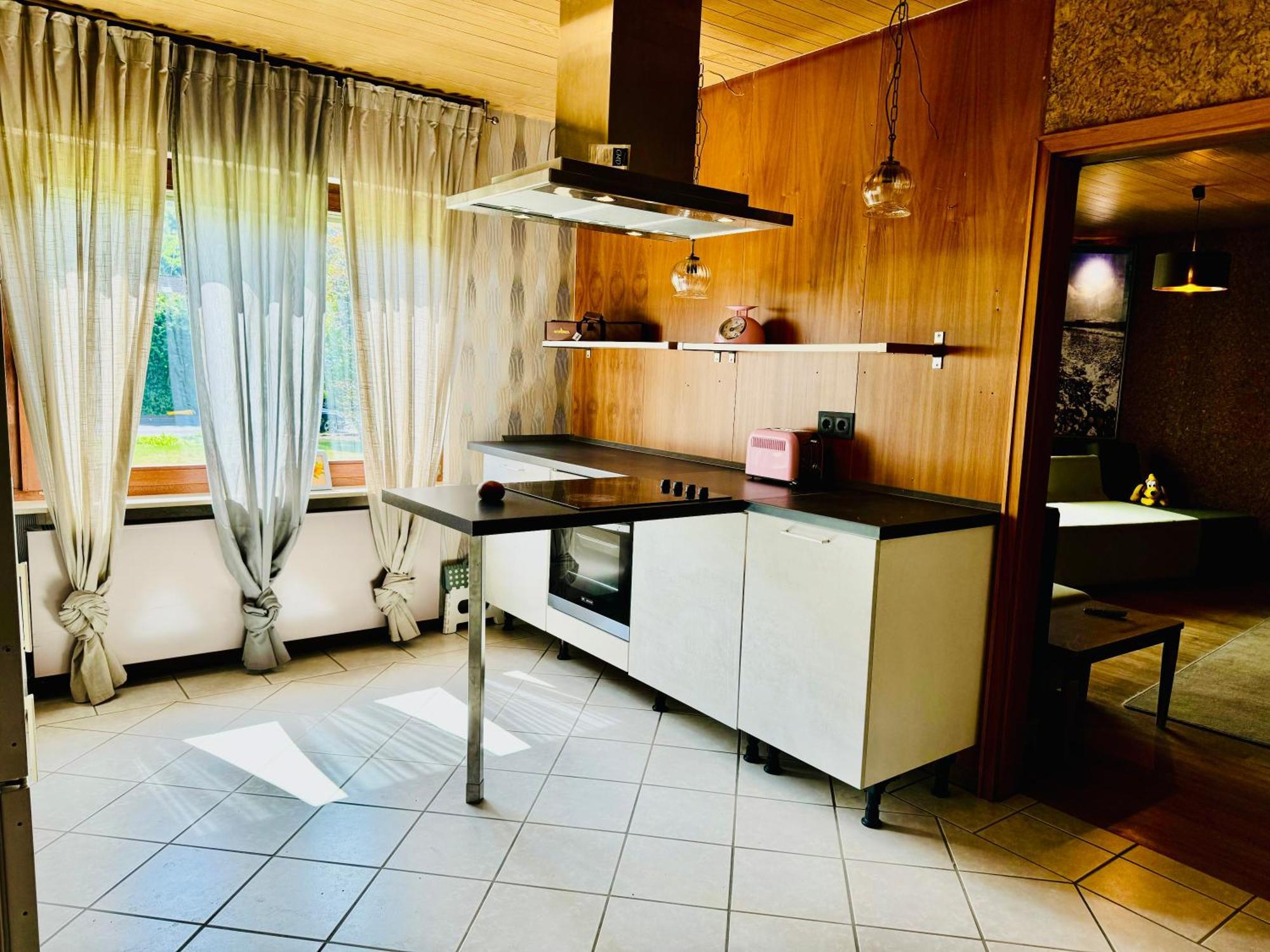 Bookeinfach Bad Ems - Private - Sauna Jacuzzi Whirlpool Swimmingpool Alahna Sup Beachvolleyball Billiards Ping Pong Cinema Theater Music Disco Ball Bbq Und Parkplaetze Exterior foto