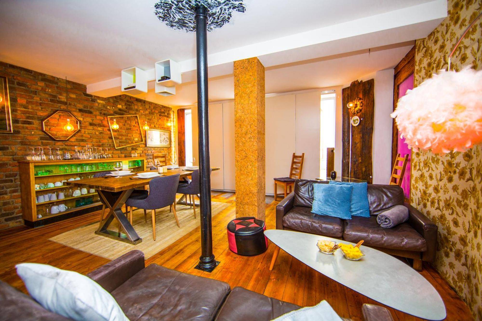Bookeinfach Bad Ems - Private - Sauna Jacuzzi Whirlpool Swimmingpool Alahna Sup Beachvolleyball Billiards Ping Pong Cinema Theater Music Disco Ball Bbq Und Parkplaetze Exterior foto